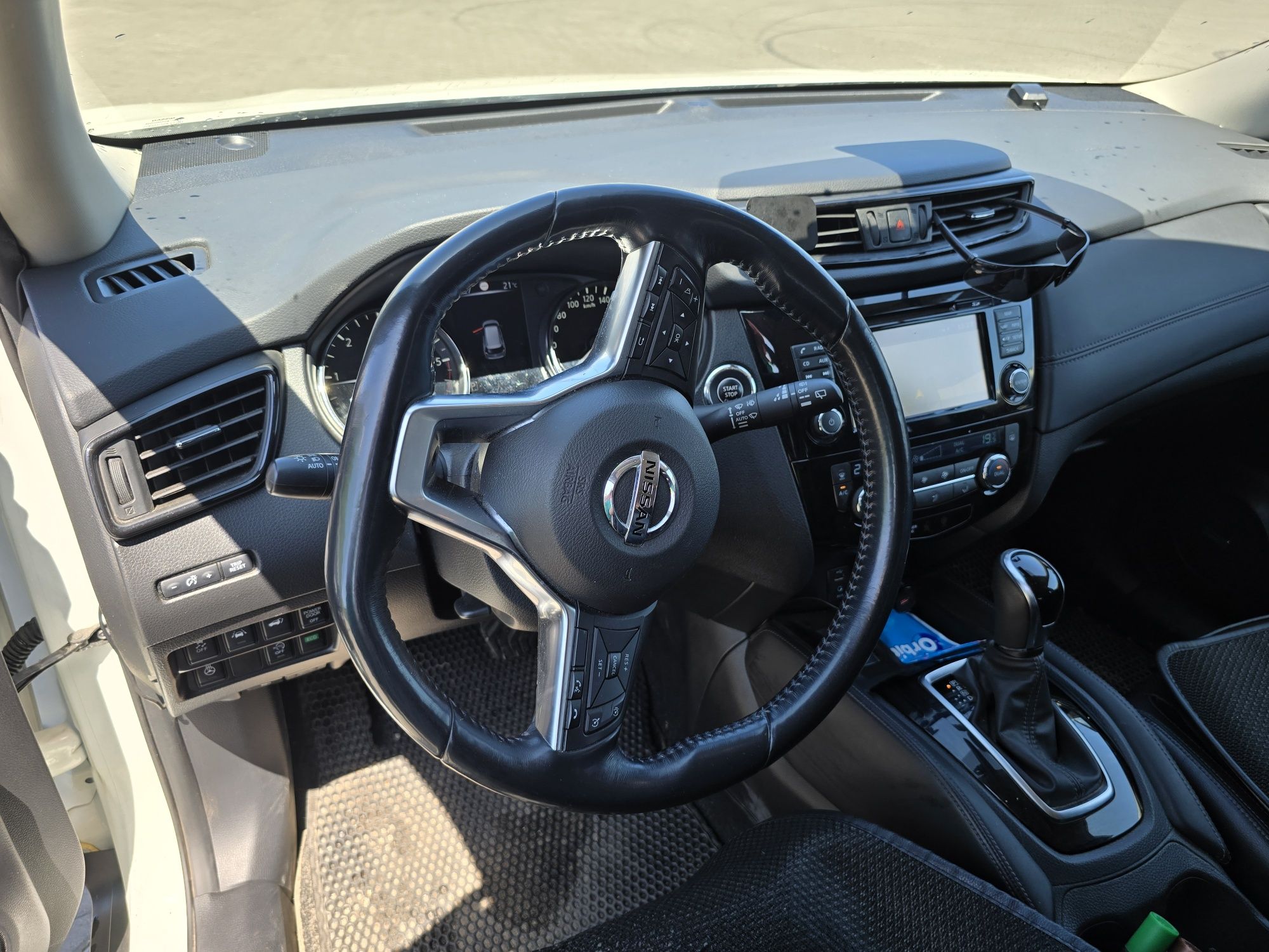 Nissan X-trail SUPER STAN