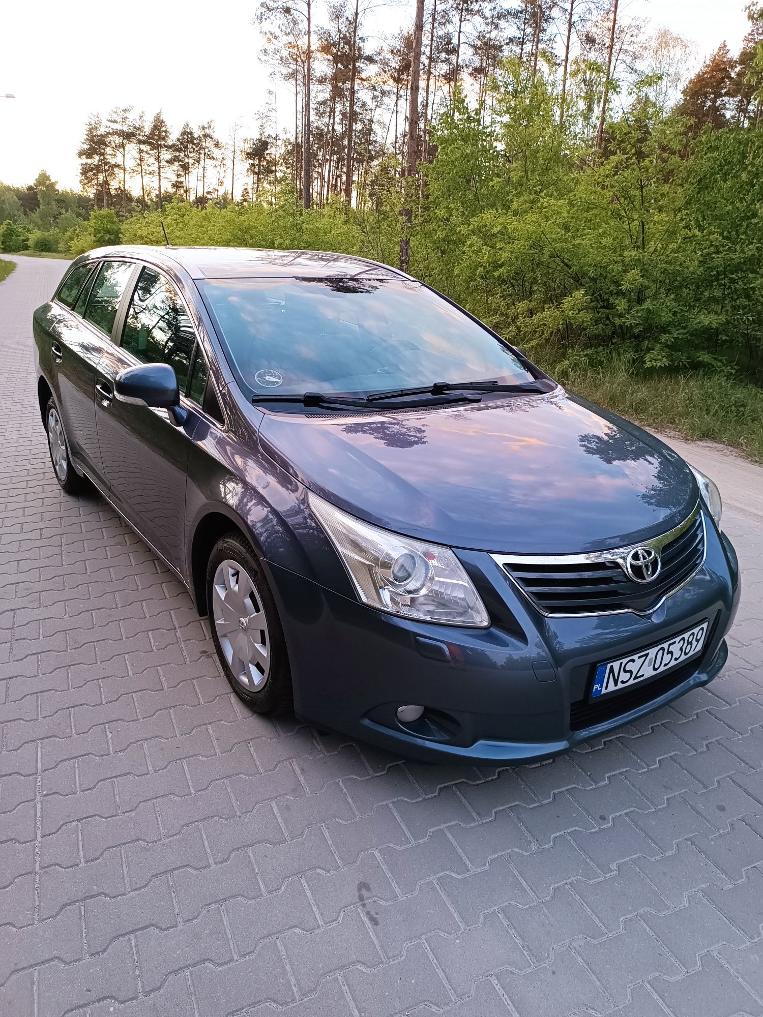 Toyota Avensis t27 Sprowadzona