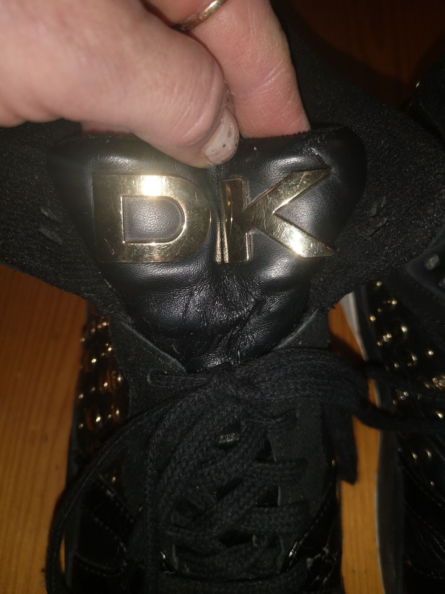 Skórzane adidasy DKNY R. 38.5