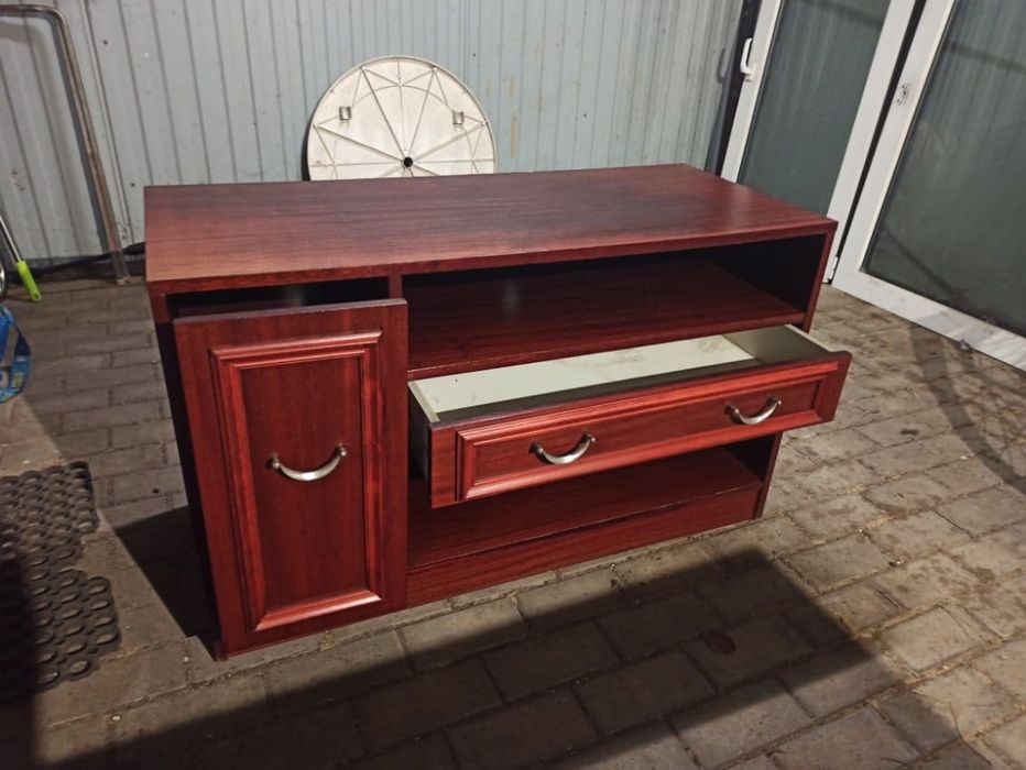 Oddam za darmo komodę