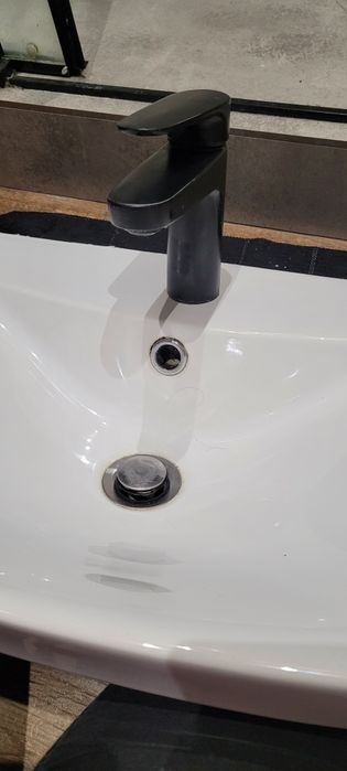 Umywalka Cersanit z bateria