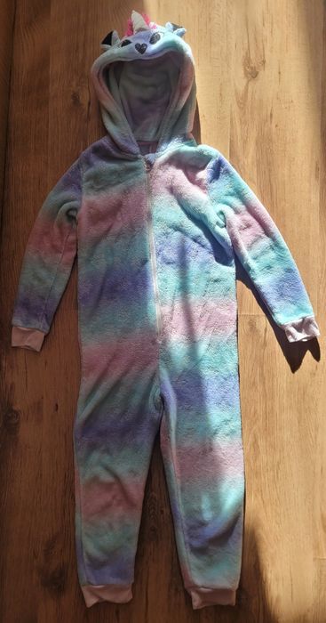 Jednoczęściowa piżama jednorożec 122r 7-8 lat
