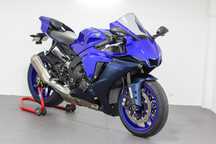Yamaha YZF R1 2023 (Garantia)