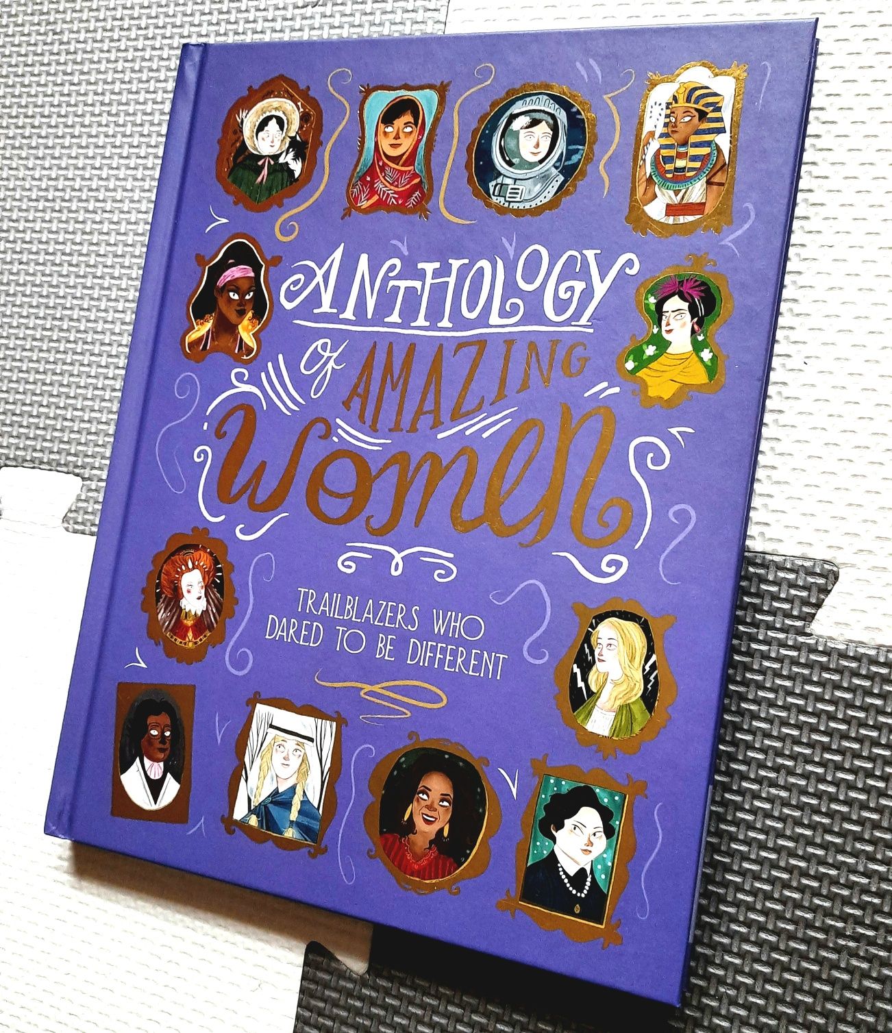 Anthology of Amazing Women biografie znanych kobiet po angielsku