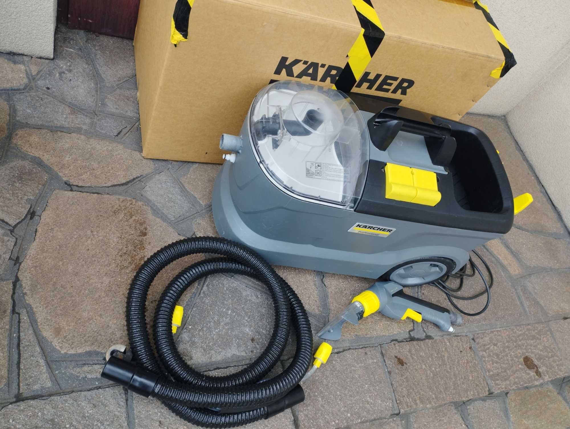 Odkurzacz piorący karcher puzzi 10/1