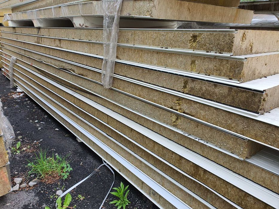 Płyty warstwowe, izolacyjne, obornickie, z pianą, z wełną, 2 klasa