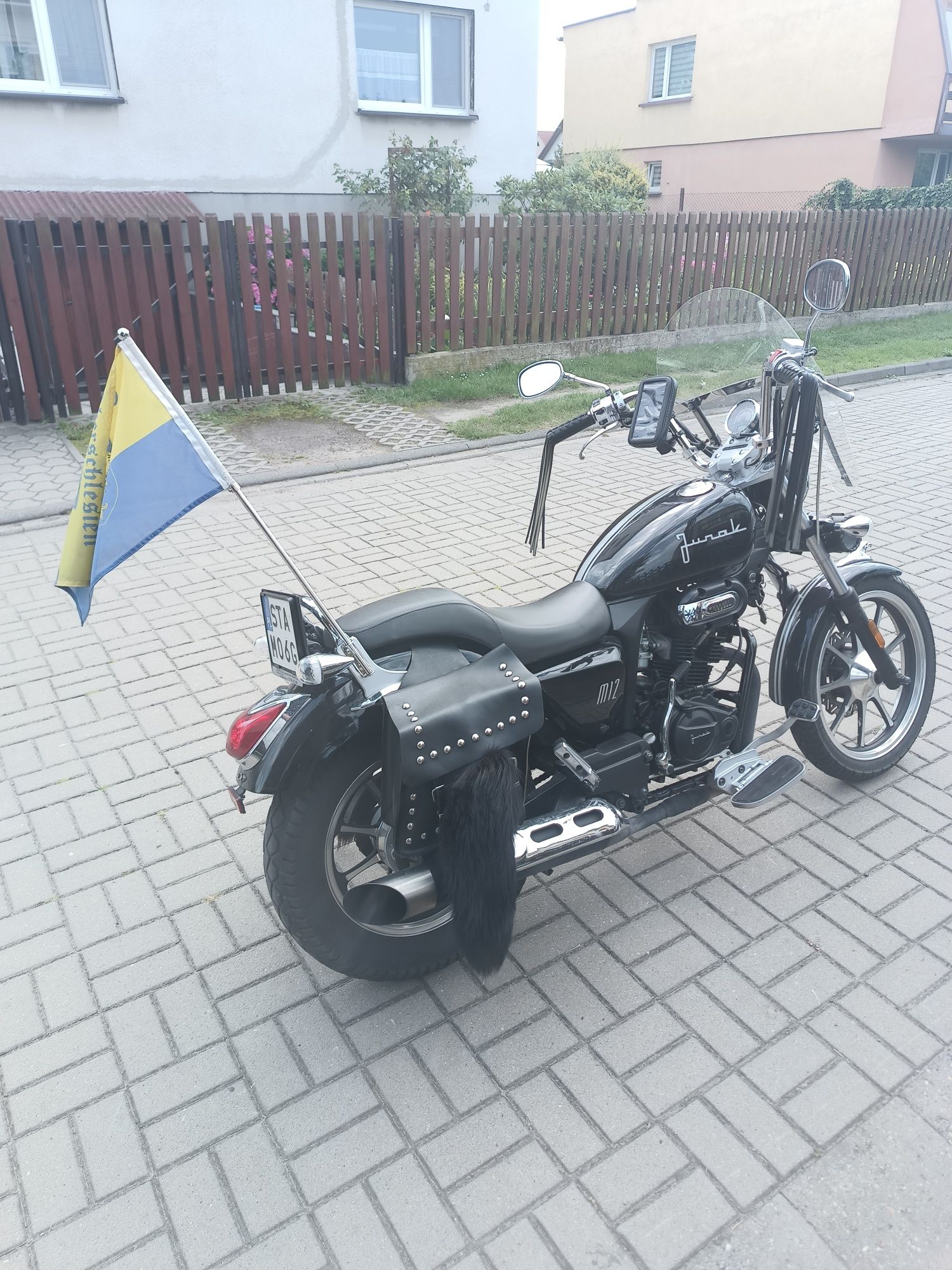 Motocykl Junak M12