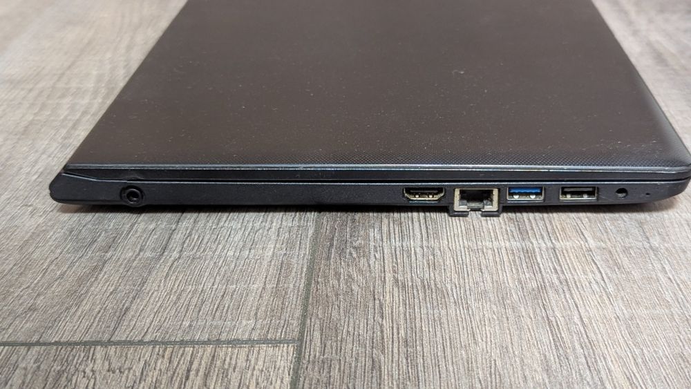 Ноутбук Lenovo ideapad 100-14iby (дефект)