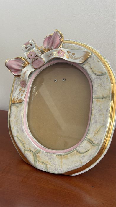 Conjunto Moldura e Jarra Niçarte Porcelanas