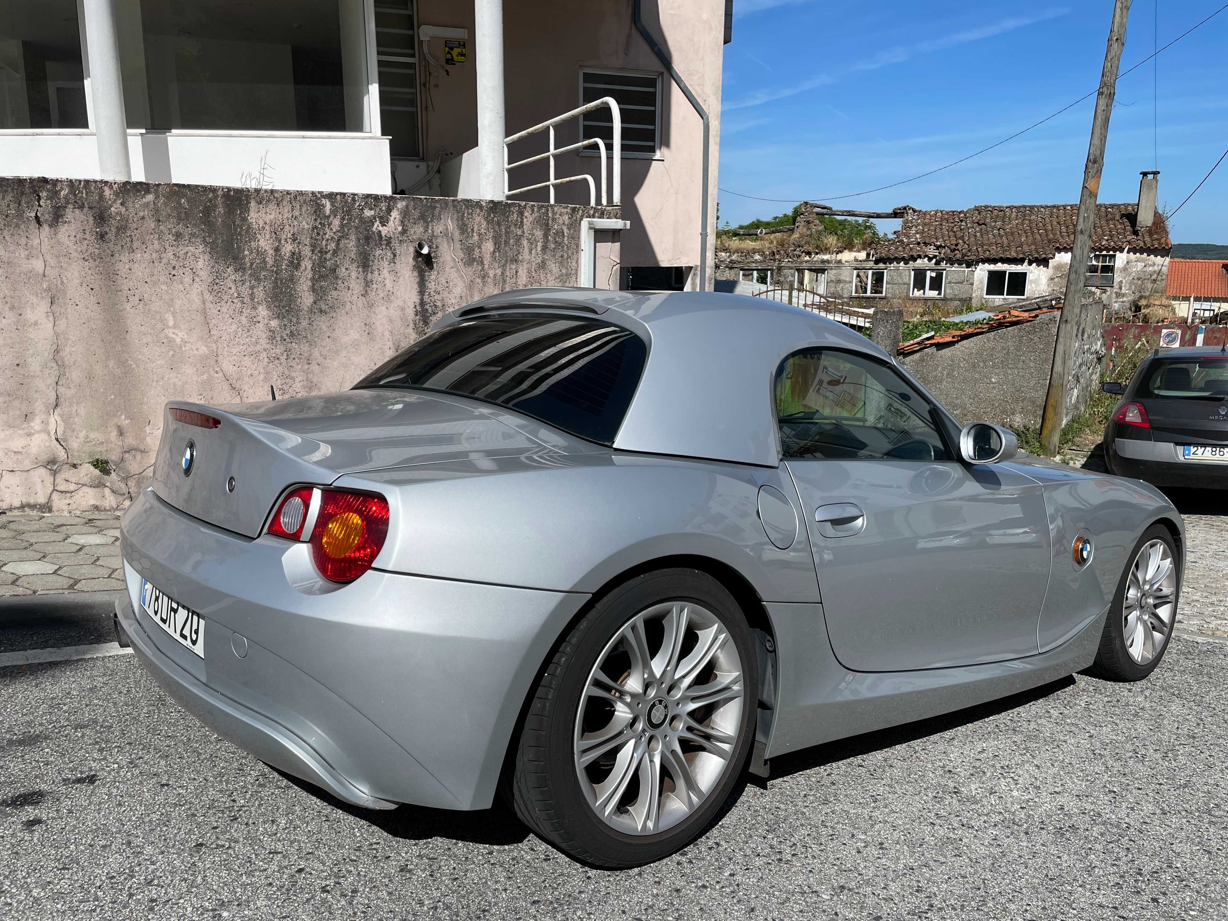 BMW Z4 2.2i - Roadster