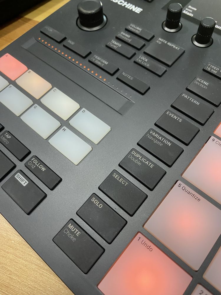 Native Instruments Maschine MK3
