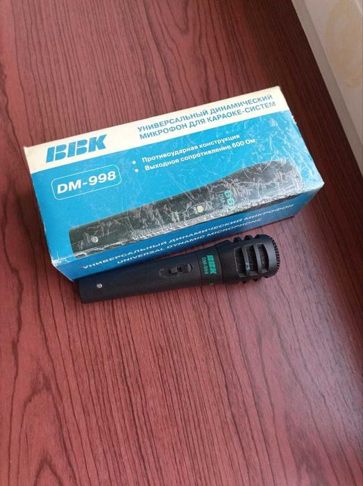 Продам Динамический Караоке-Вокальный Микрофон BBK DM-998