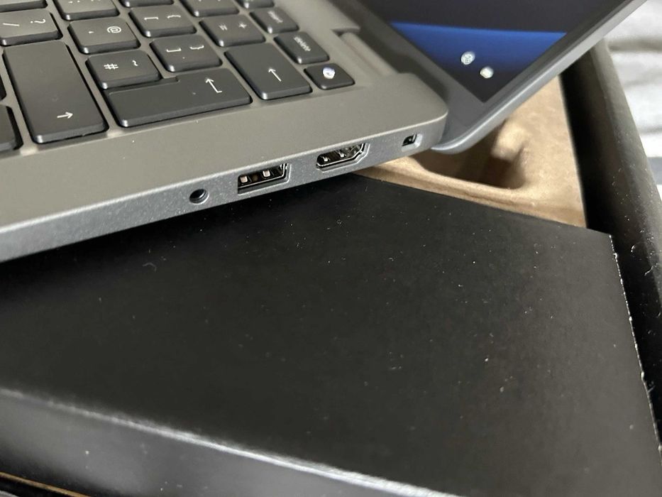 Dell Dodecacore 14" i7/16GB/500Nvme série Profissional