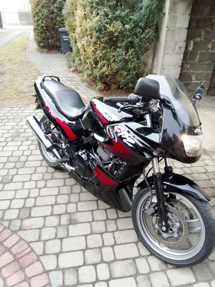 Kawasaki GPZ 500S