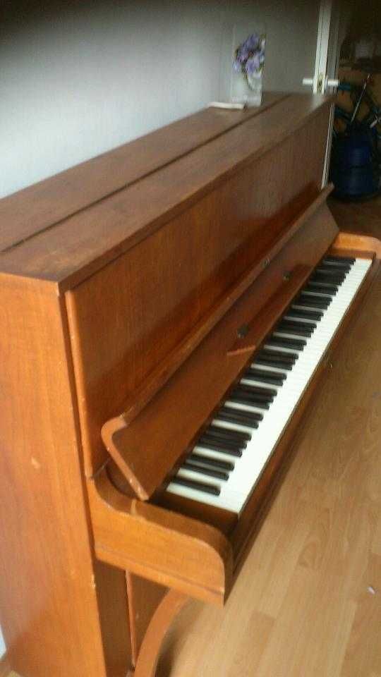 Pianino sprzedam