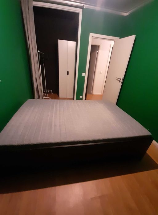 Quarto Individual Ambiente Feminino –Excelente Localização em Braga