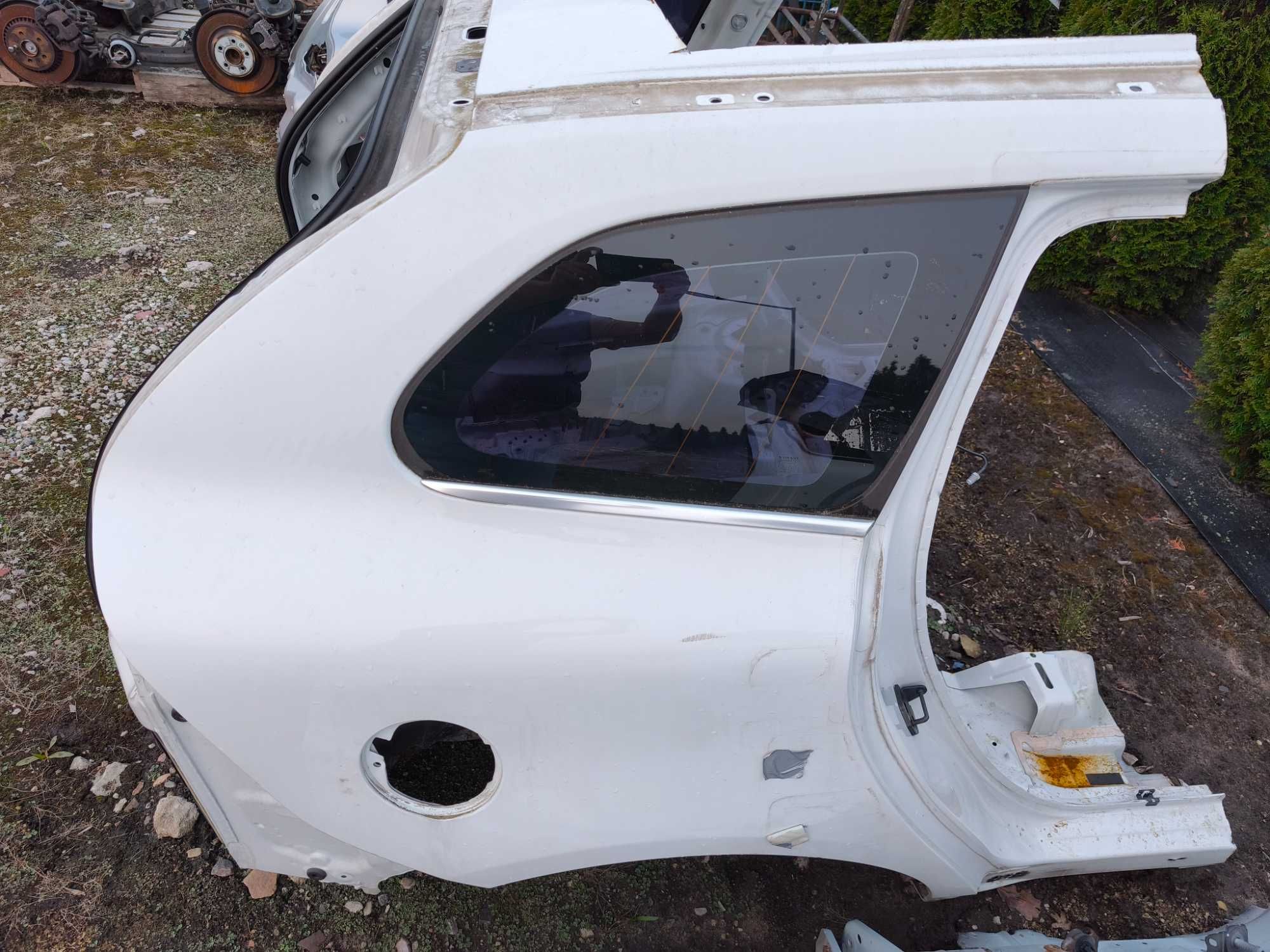 Karoseria Tył Błotnik Lewy Prawy Wanna Komplet Volvo XC60 08-16