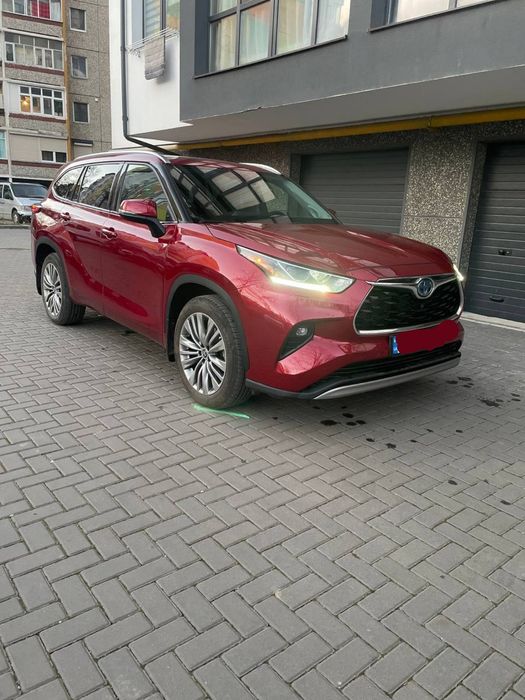 Тойота хайлендр гібрид Toyota  Highlander hybrid platinum 21р.
