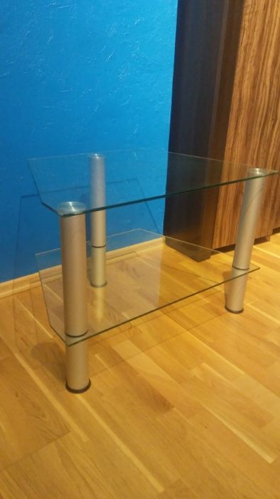 Szklany Stolik pod telewizor