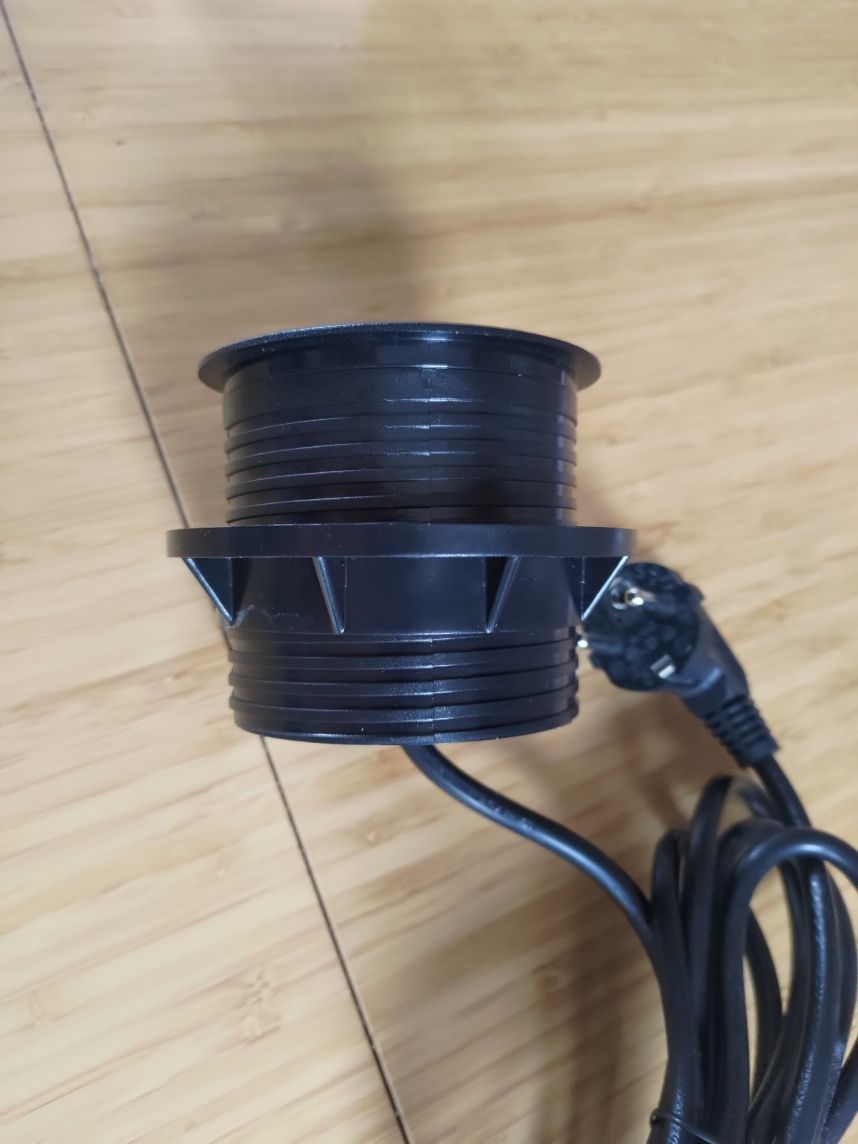 Gniazdo meblowe wpuszczane  230V USB-C i A Ohuo PD 20W + otwornica