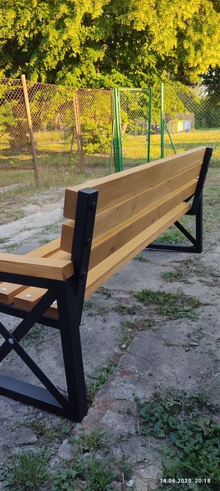 Ławka w stylu loft