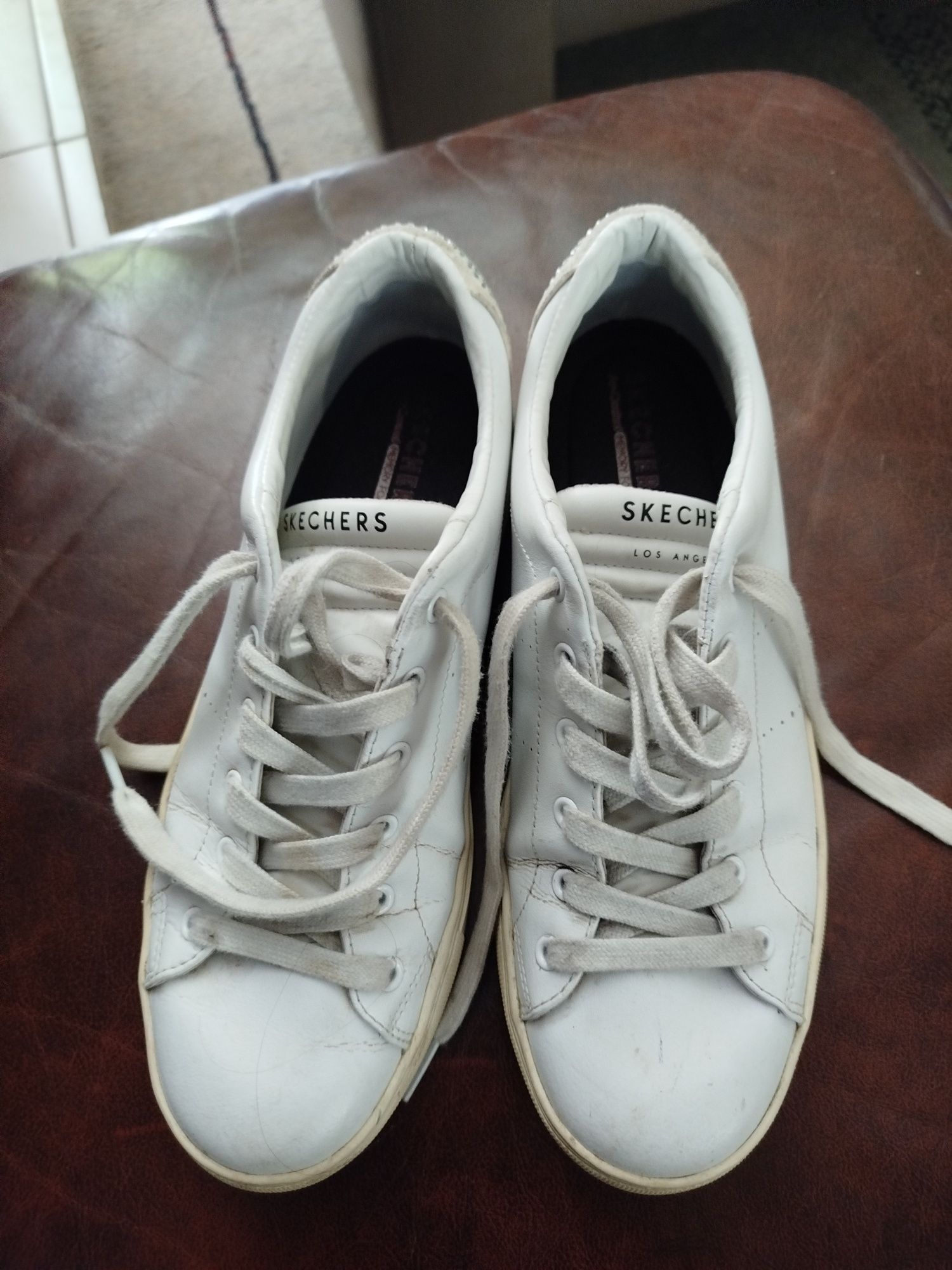 Buty  Skechers białe damskie 39