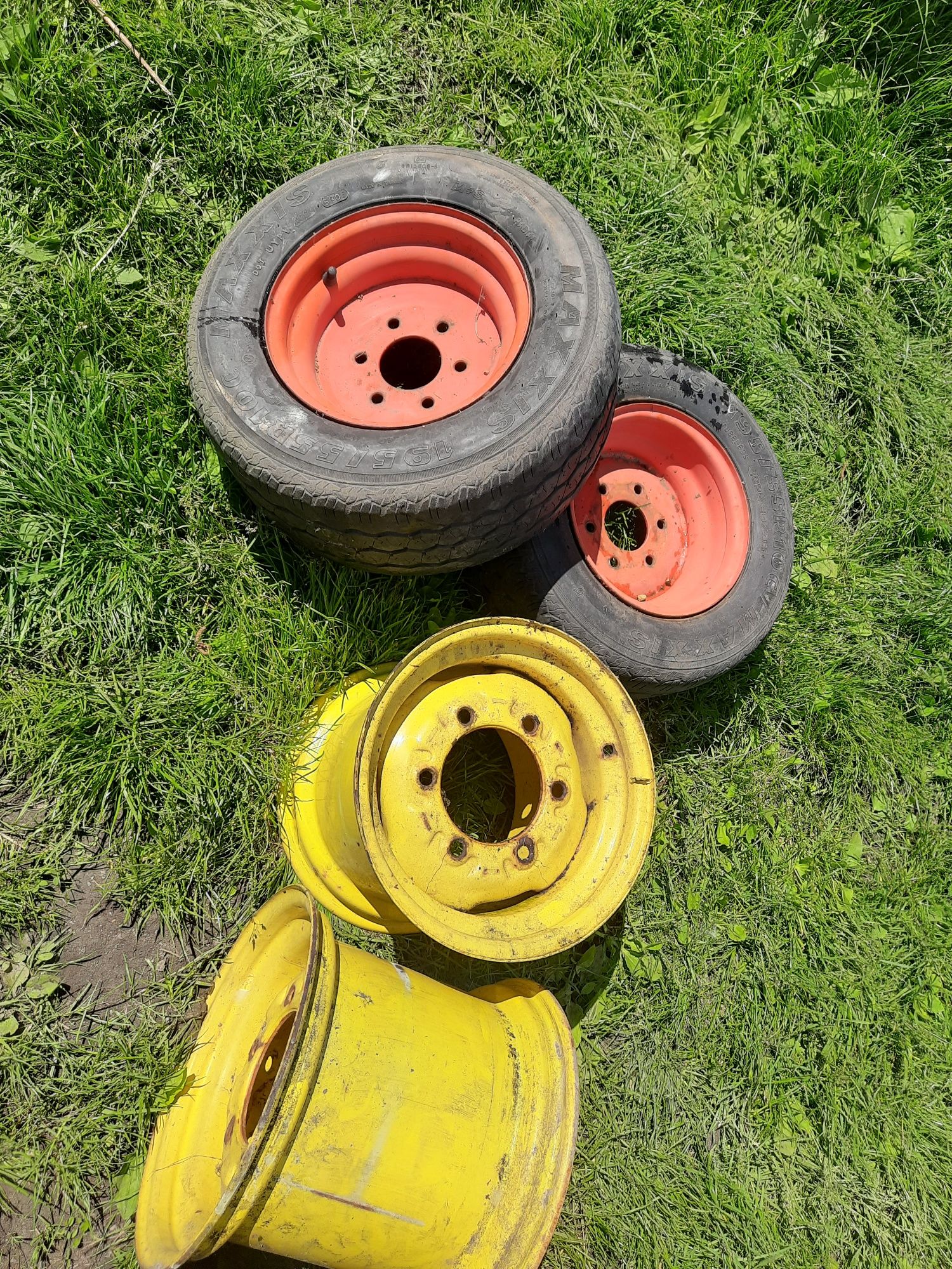 Traktorek Gutbrod 4200 hinomoto iseki kubota yanmar koła opony felga