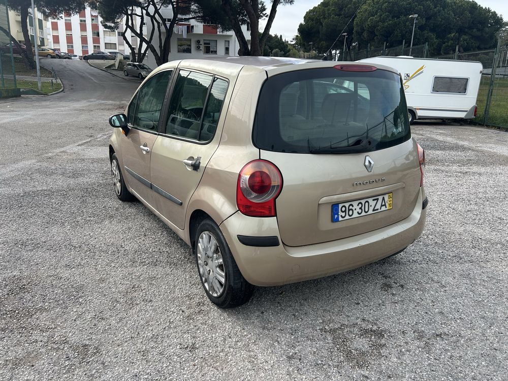 Renault Modus 2004