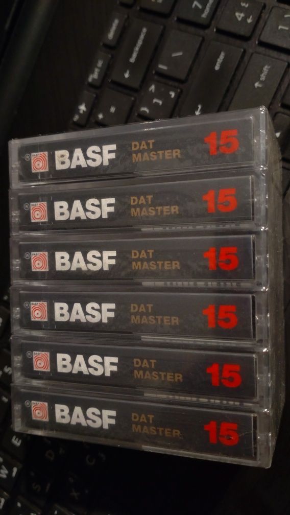 Kasety Dat 12 szt. BASF  10 x34 i 2 x15