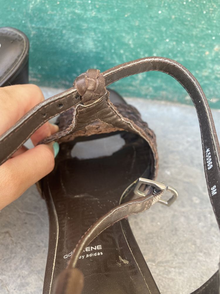Sapatos salto Rockport
