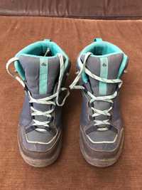 Wodoodporne buty turystyczne dla dzieci Quechua MH120 Mid, rozmiar 35