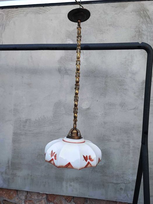 Art deco lampa,zwis mosiężny na łuskach,wys.63 cm.