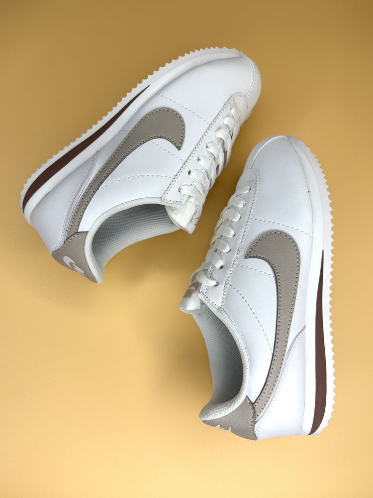Кроссовки NIKE, НОВЫЕ (размеры 36,37, 39 и 40)