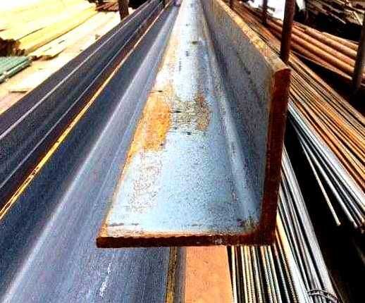 Уголок стальной Г/к-20,25,32,45,50,63,75,80,90,100,110,125,140,160 мм