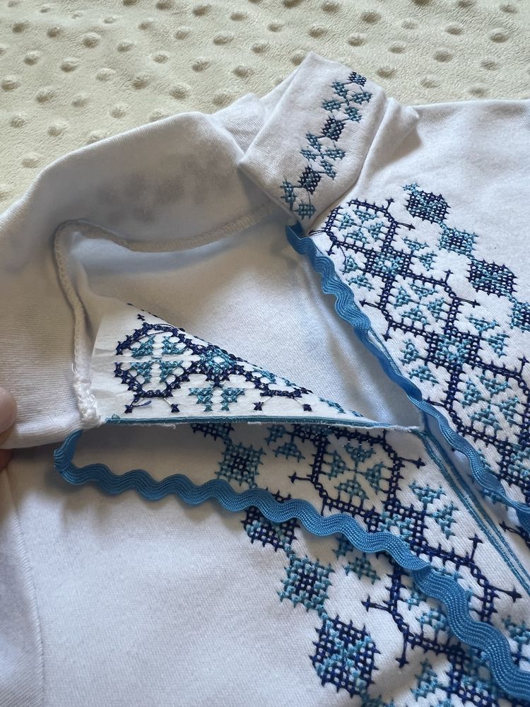 Вишиванка з коротким рукавом