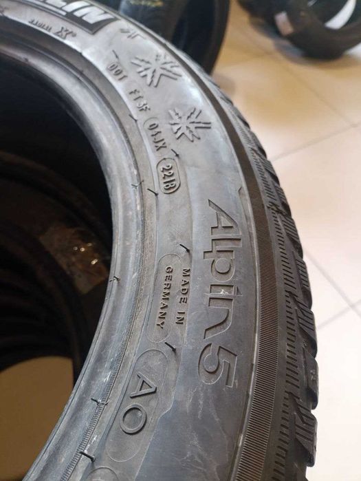 Комплект шин б/у 215/55R17 94V Michelin Alpin 5 AO