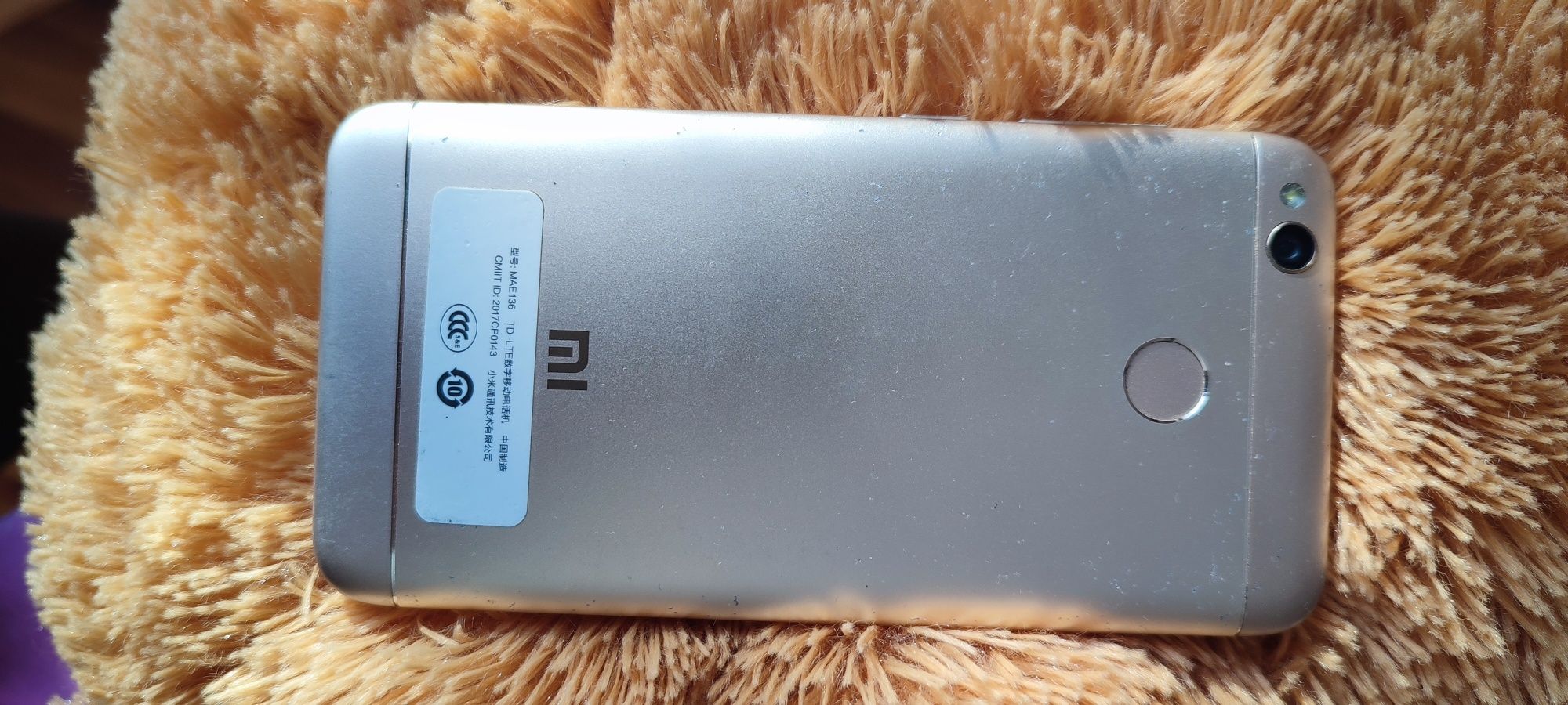 Xiaomi redmi 4x 2/16 gb
