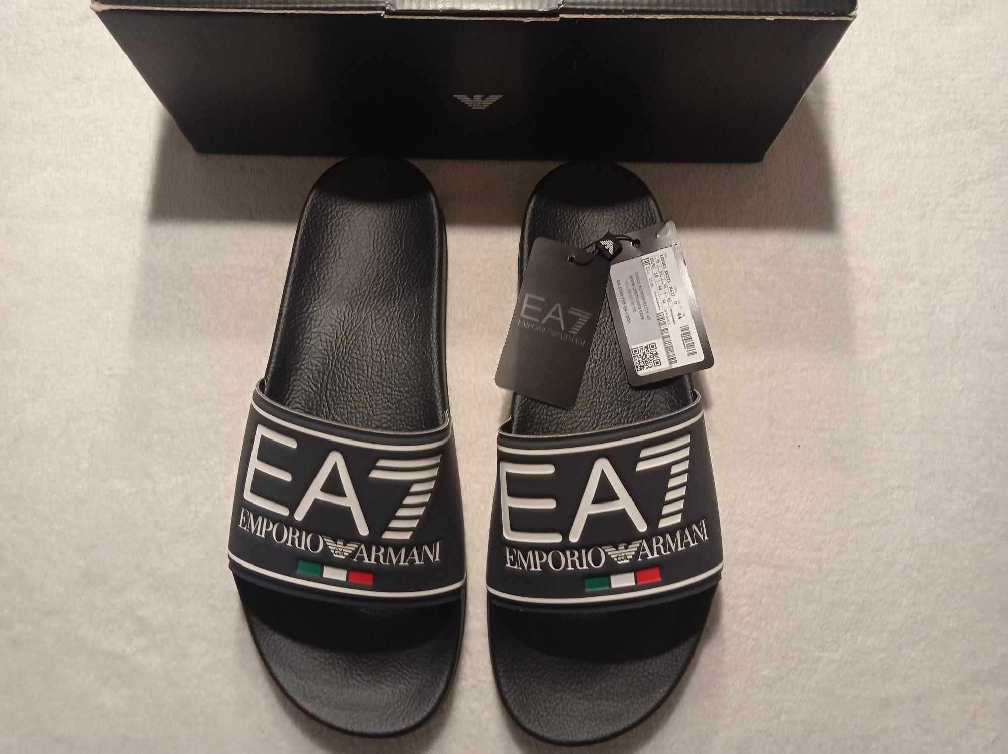 EA7 Emporio Armani klapki rozmiar 44