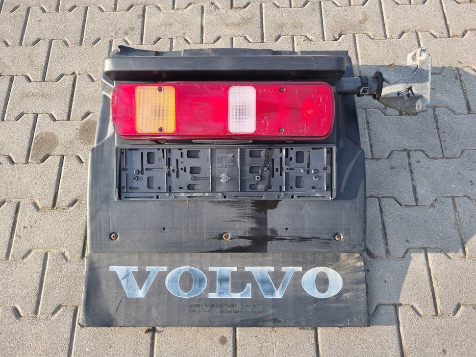 Błotnik Lewy tył Kompletny Volvo FM 4 FH 4