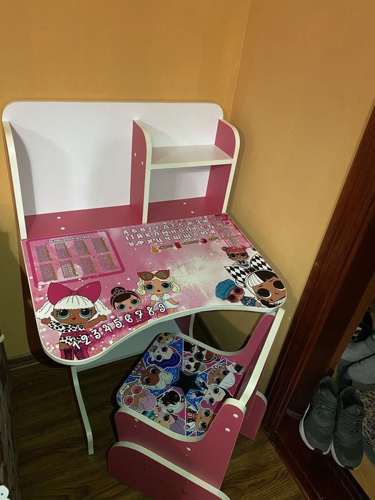 Парта зростаюча лол,парта дитяча ,парта для навчання ,дитячий столик.