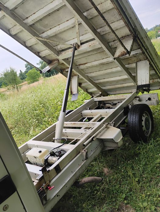 Renault master wywrotka 2.5 dci