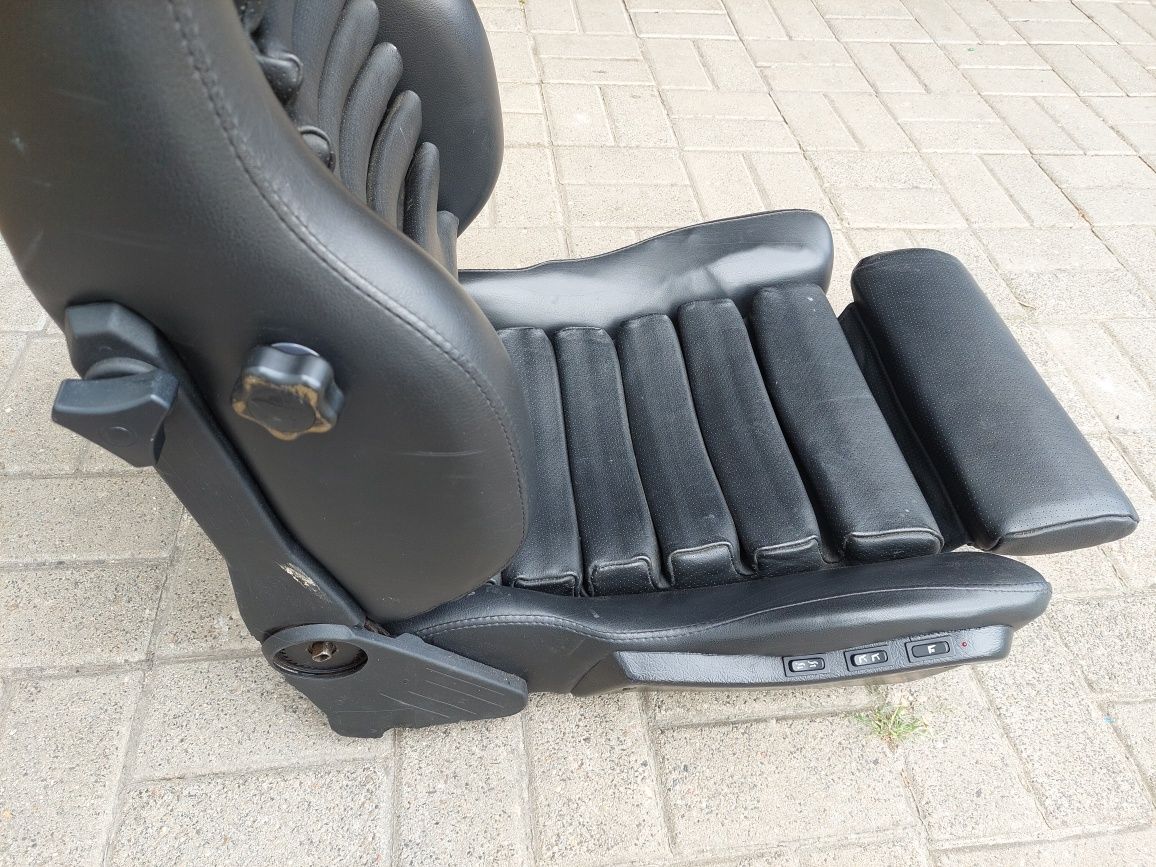Fotel skórzany König K830 E sportowy elektryczny