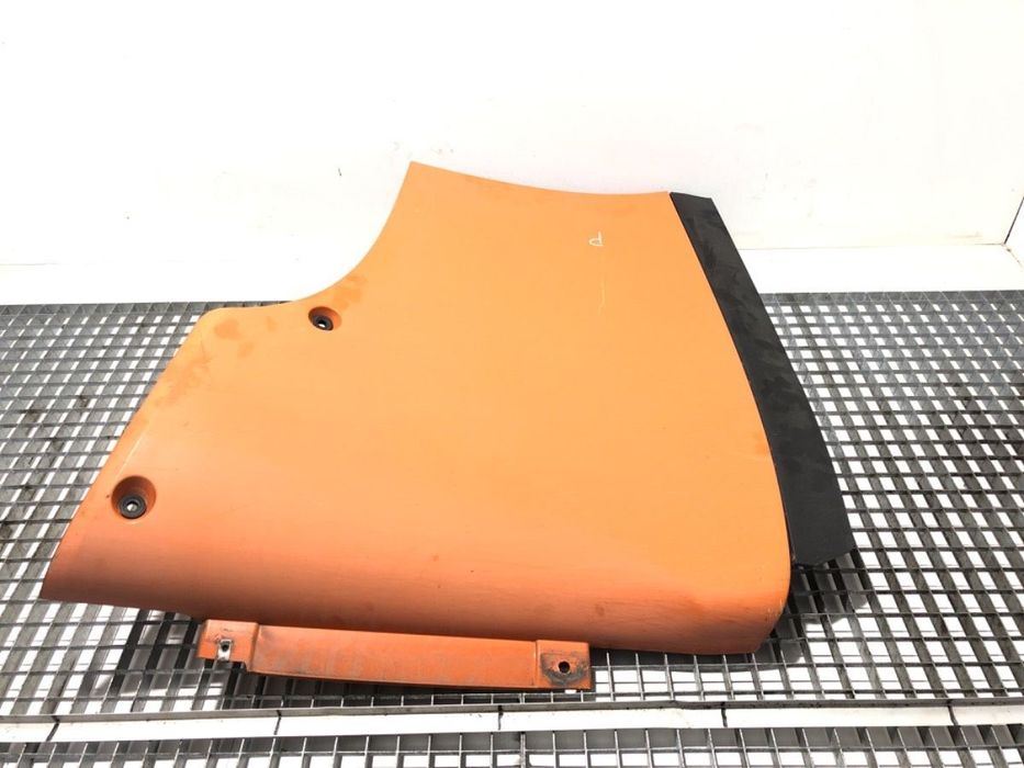 SPOILER DACHOWY PRAWY - 604.00 PLN - SCANIA P,G,R,T - series 2003 - 2022 R 450