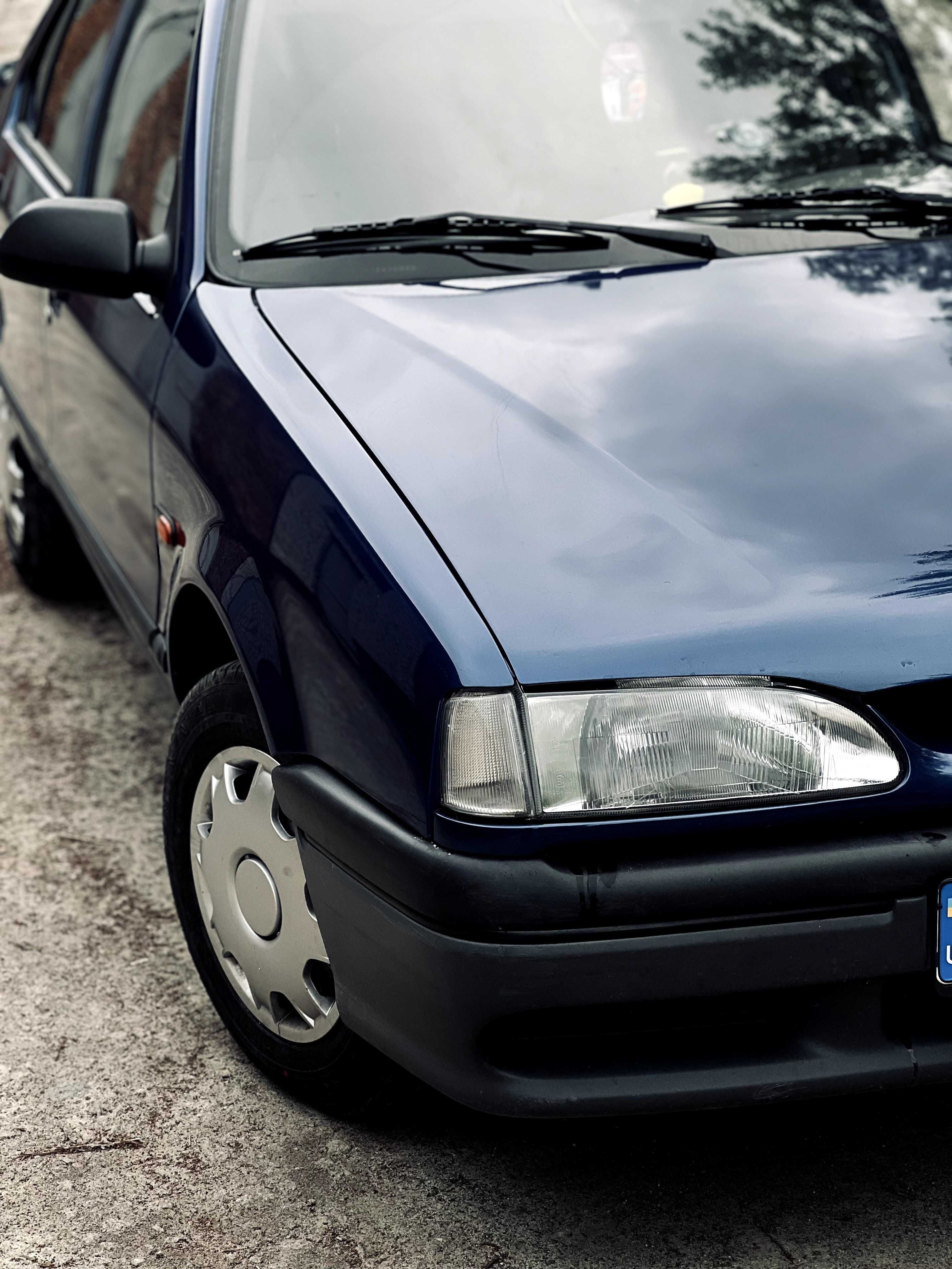 Авто Renault 19 1998р.