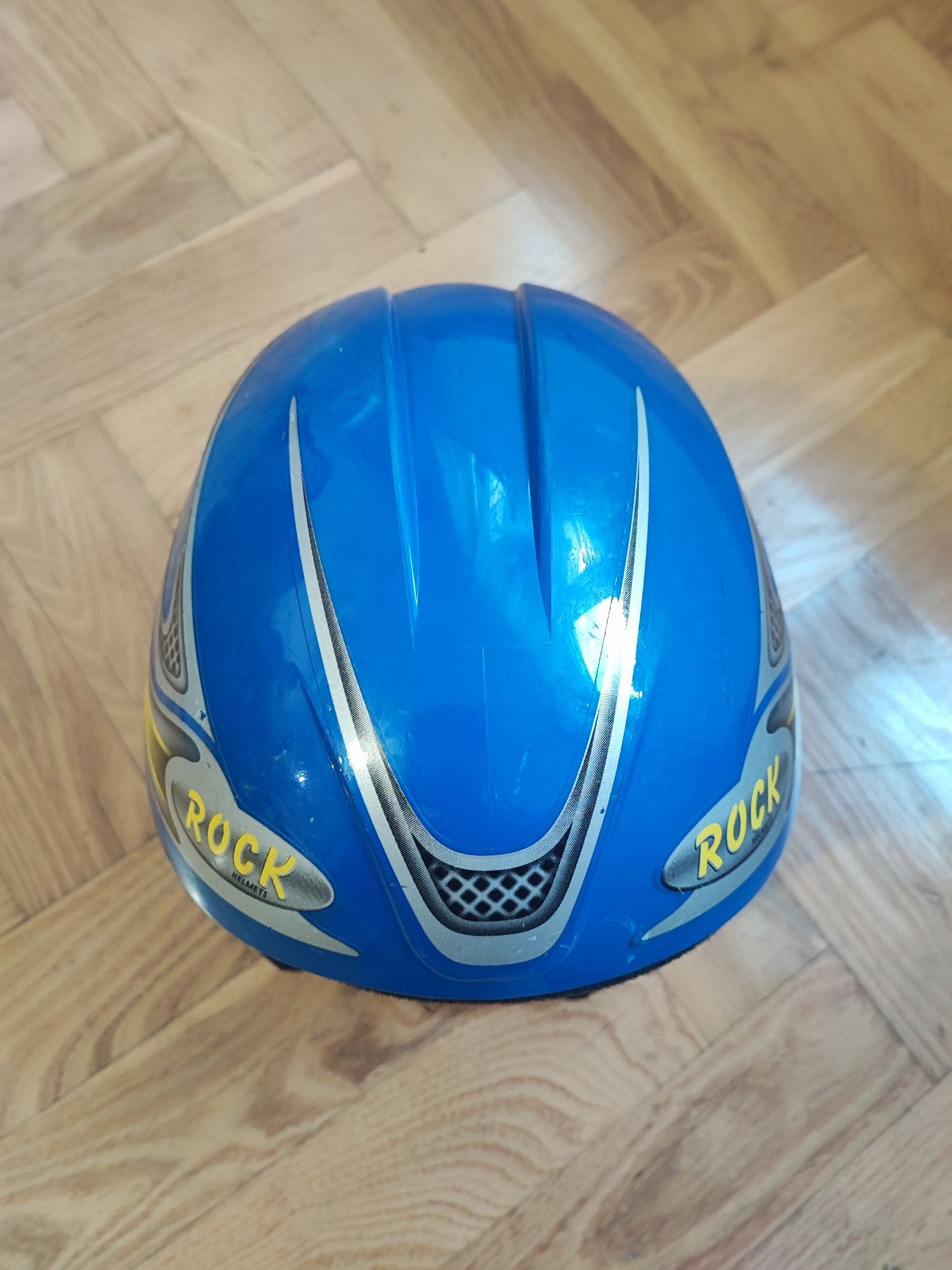 Kask narciarski dziecięcy