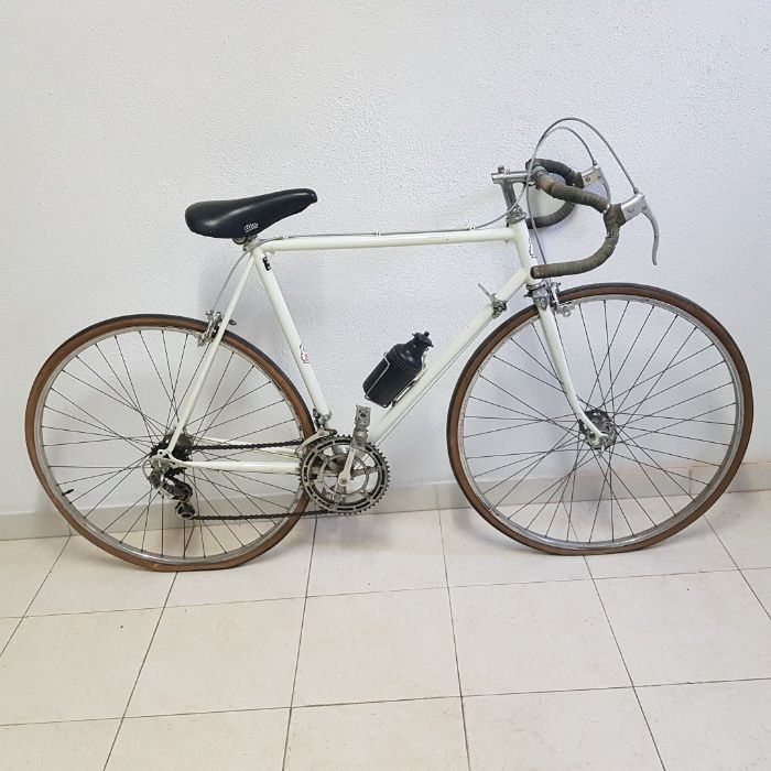 Bicicleta Estrada Clássica (Anos 60)