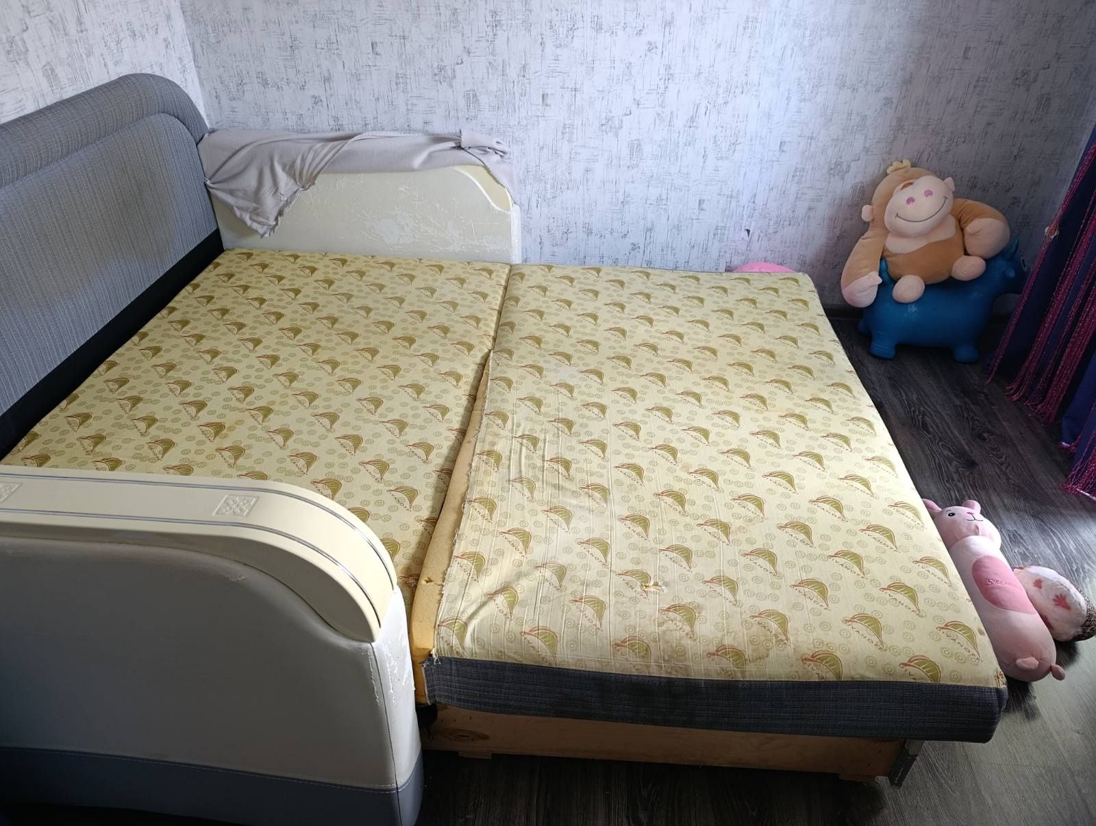 Розкладний Диван 1600х2000