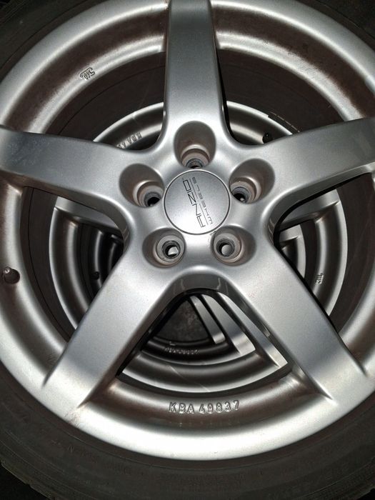 Alufelgi Anzio Wheels,Hancook ventus prime 3 215 45R17 91v Celica