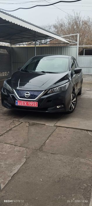 NISSAN LEAF ZE1 .2017р. 40квт.