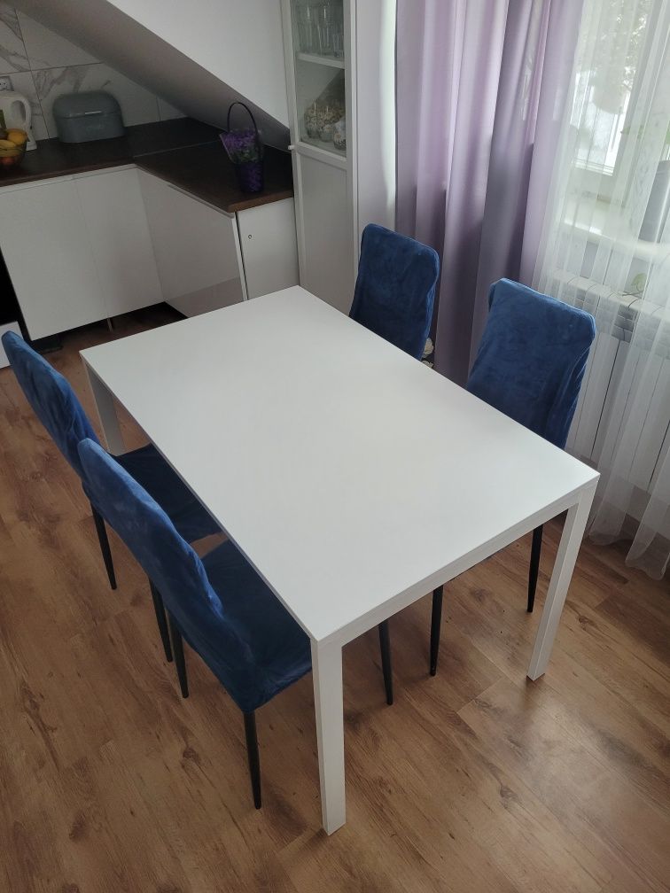 Stół biały do kuchni/jadalni IKEA